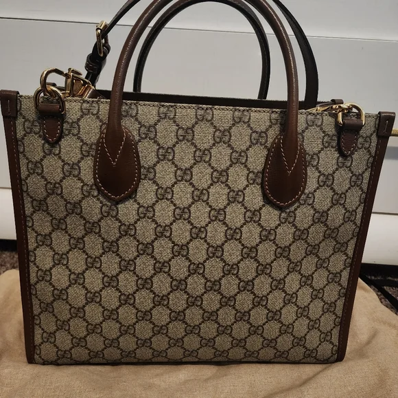 Gucci Tote Bag - Picture 9 of 10